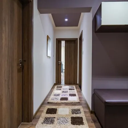 Cosy Luxury Flat In The Centrum- 90sqm - 3 Rooms. *