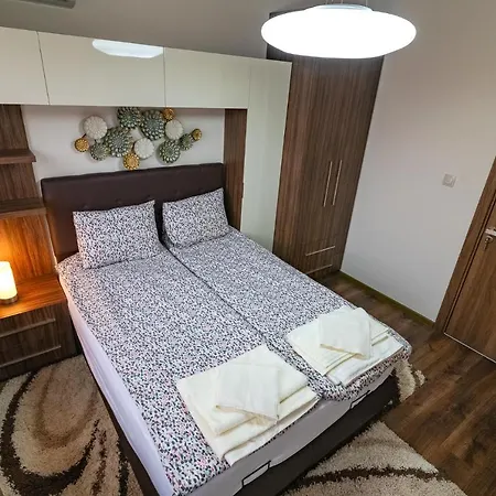 Cosy Luxury Flat In The Centrum- 90sqm - 3 Rooms. Appartamento *