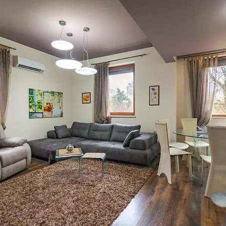 Cosy Luxury Flat In The Centrum- 90sqm - 3 Rooms. Апартаменты
