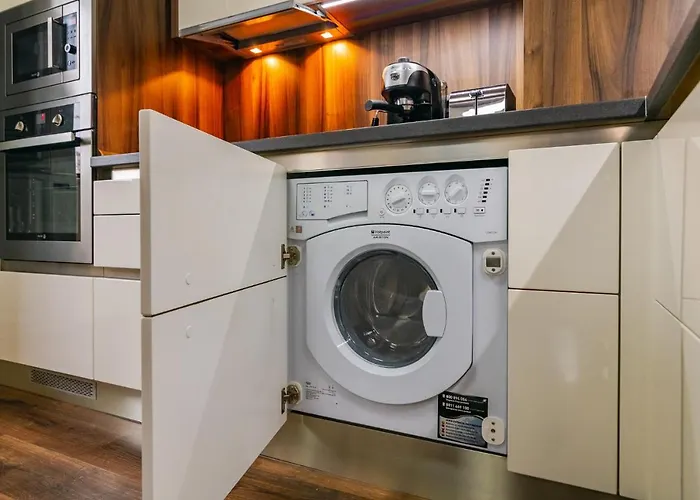 Apartment Cosy Luxury Flat In The Centrum- 90sqm - 3 Rooms.