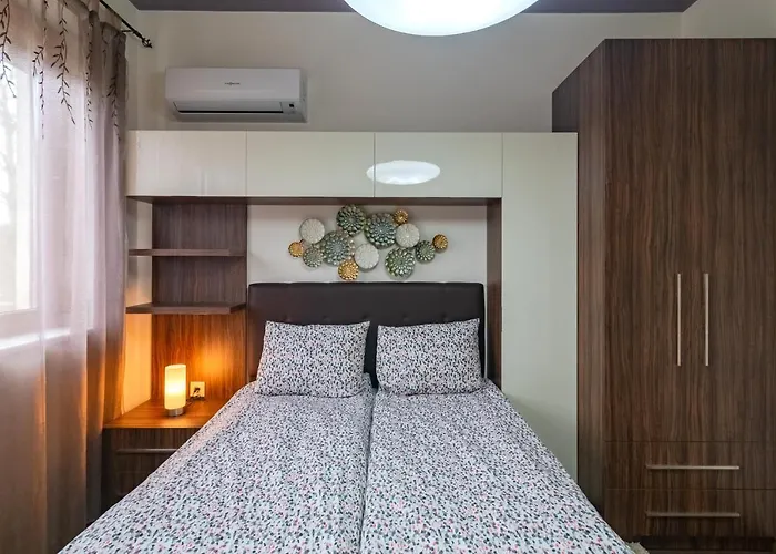 Apartment Cosy Luxury Flat In The Centrum- 90sqm - 3 Rooms.