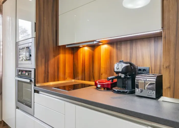 Cosy Luxury Flat In The Centrum- 90sqm - 3 Rooms. Apartment