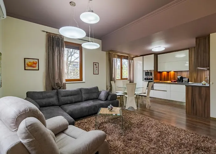 Cosy Luxury Flat In The Centrum- 90sqm - 3 Rooms. * Warna